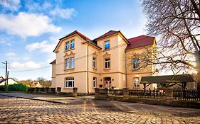 FeWo Droyßig Villa Edelgard